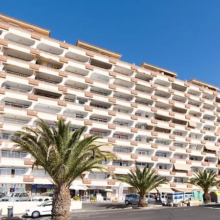 Penthouse Mar